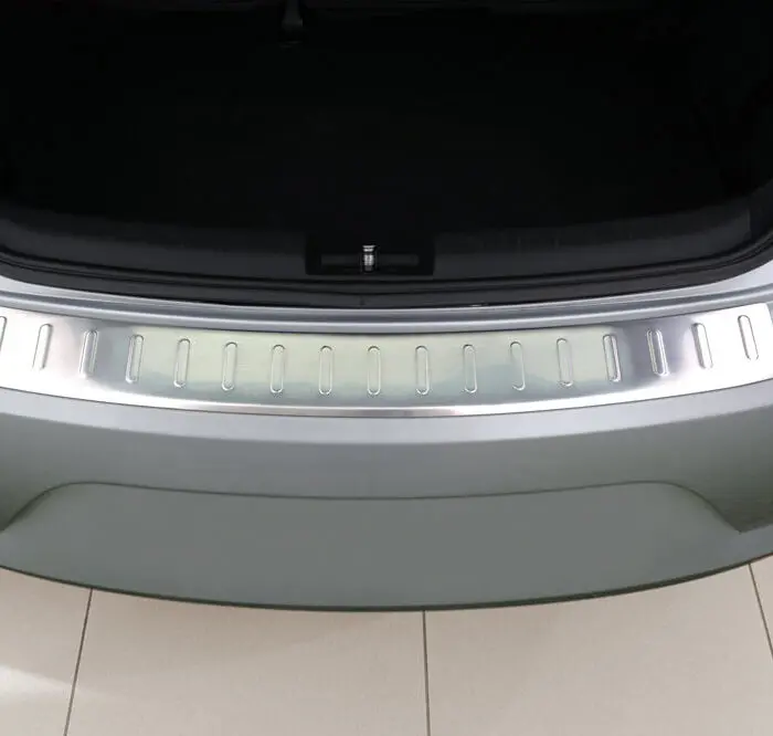 Ladekant alu Seat Leon II 1P  2009