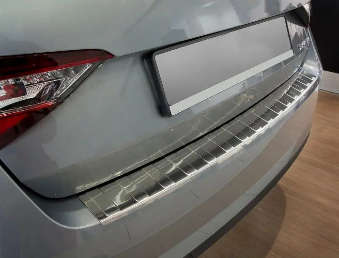 Ladekant alu Skoda Superb III Limousine  2015