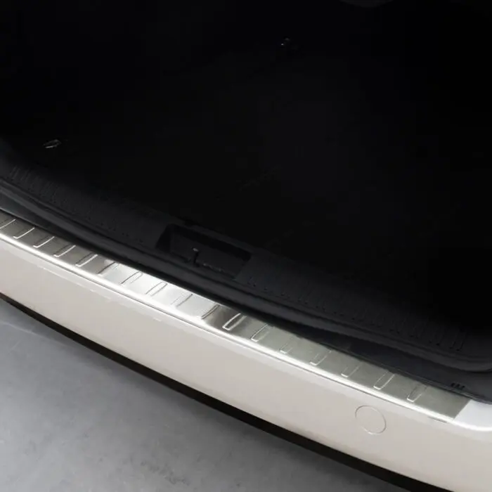 Ladekant alu Ford Mondeo II Turnier MK3   11/2000