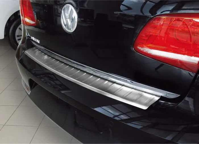 Ladekant alu Passat Limousine B7  2011