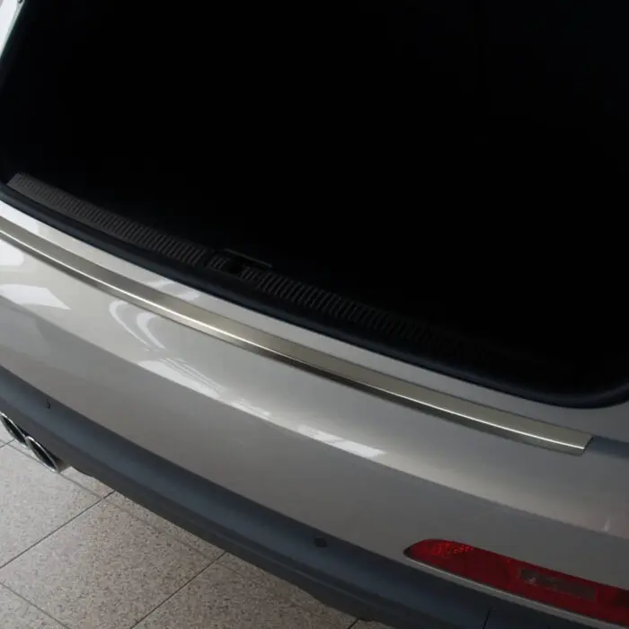 Ladekant alu Audi Q3  06/2011