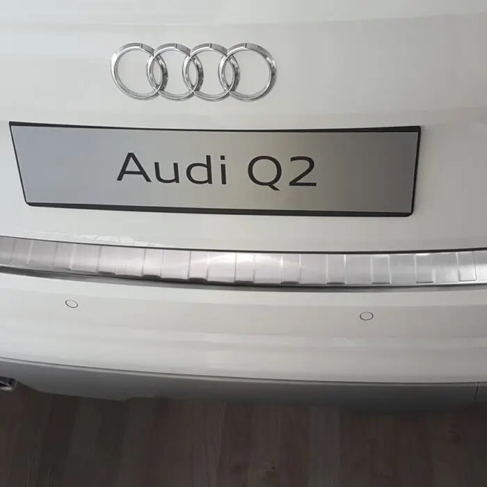 Ladekant alu Audi Q2  07/2016-
