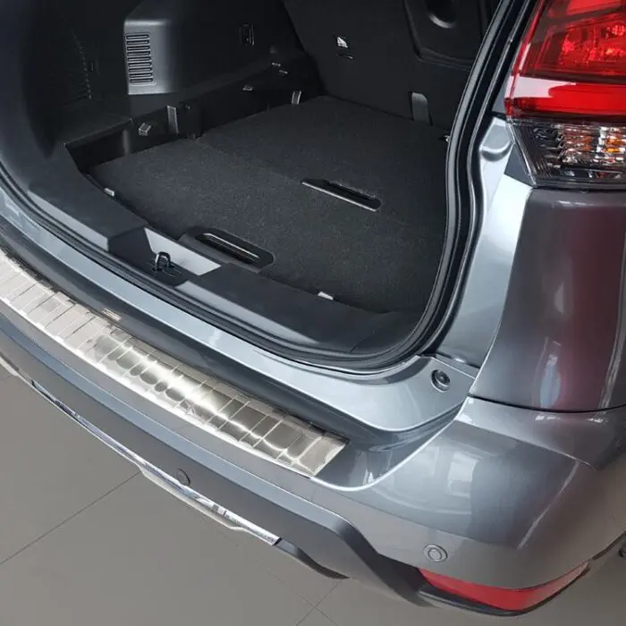 Ladekant alu Nissan X-Trail III Facelift  08/2017