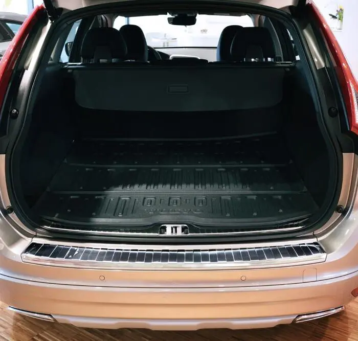 Ladekant alu Volvo XC-60 5 türer  2013 - 06/2017