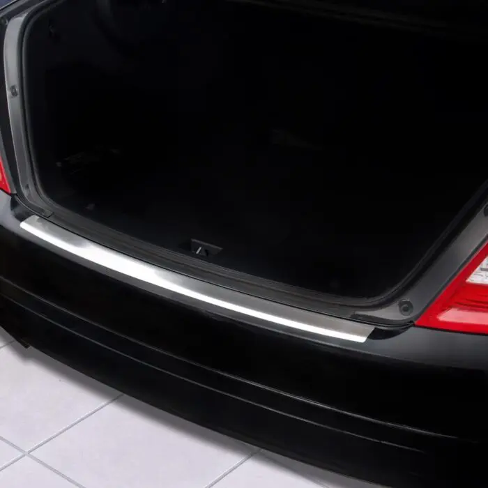 Ladekant alu Mercedes C-Klasse W204 Limousine , 03