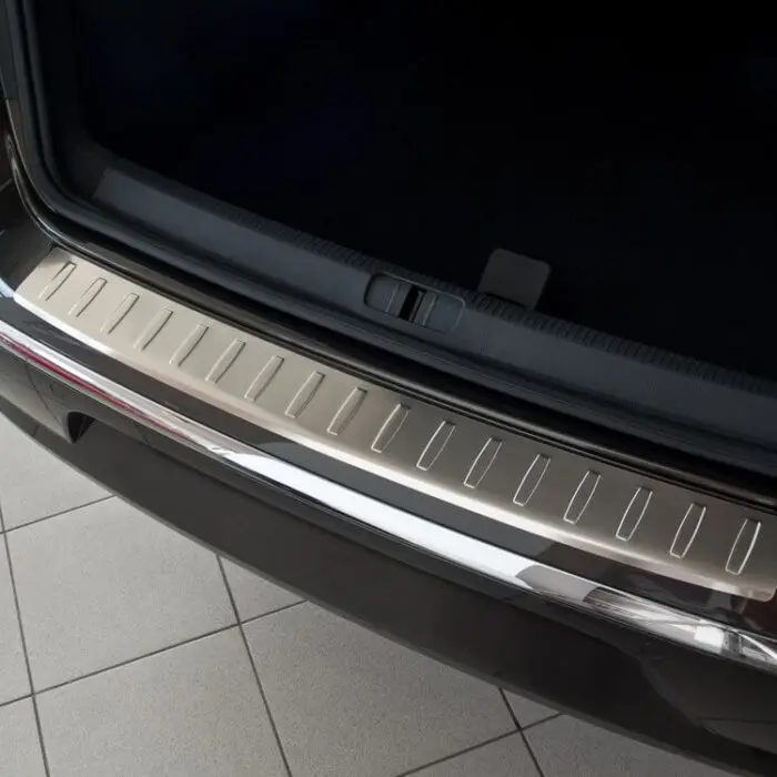 Ladekant alu VW Passat CC  11/2011