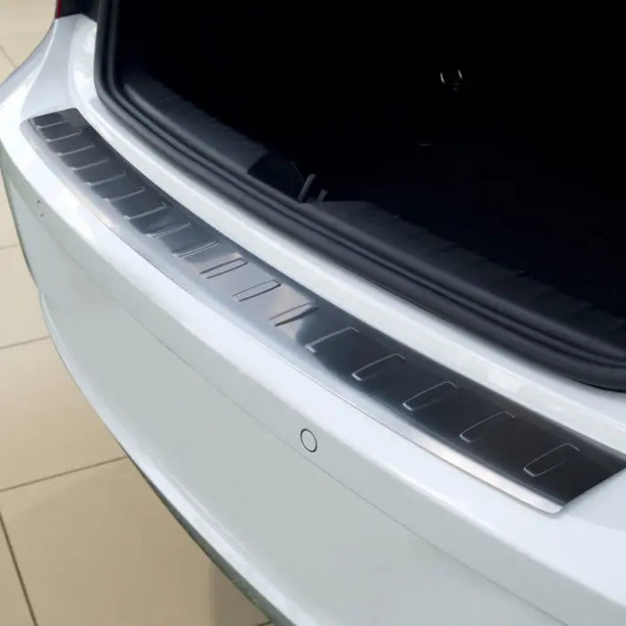 Ladekant alu BMW 1er F20 5 dørs  11/2010