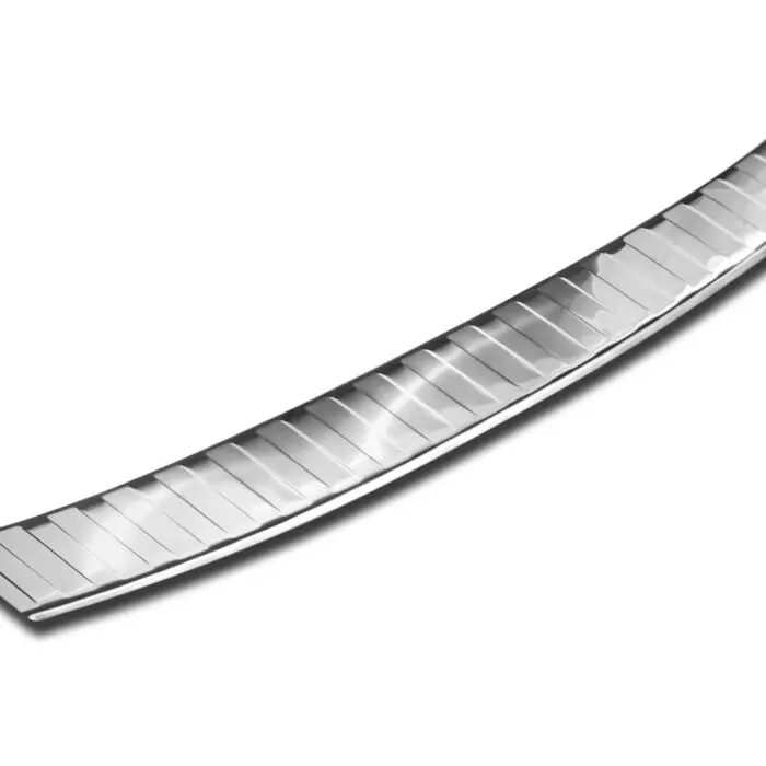 Ladekant alu Mercedes GLC 2015