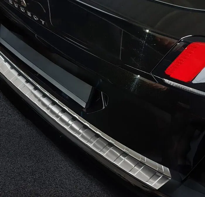 Ladekant alu Peugeot 3008 II  2016