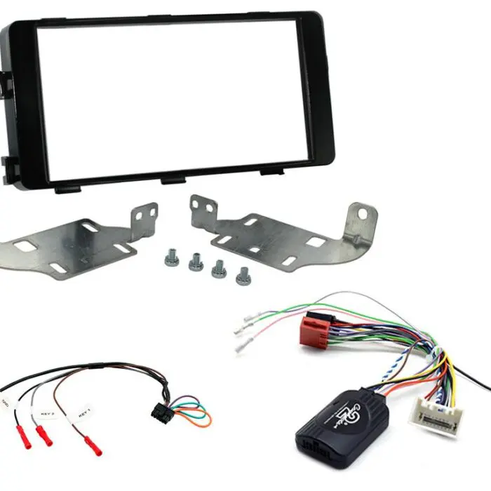 Komplet Radioramme/interface kit Outlander 2013> u fors