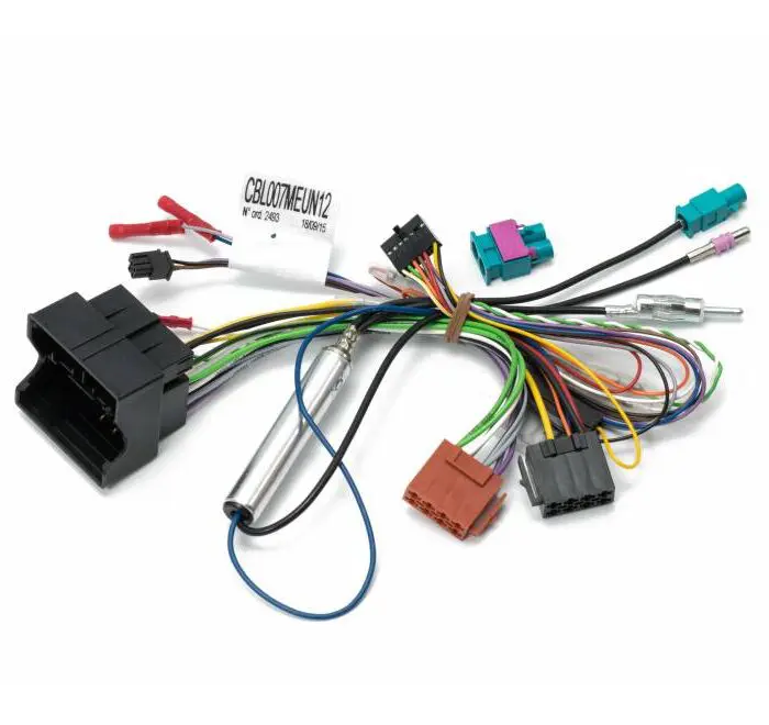 Kabel kit Mercedes med command
