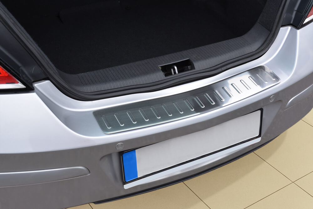 Ladekant alu Opel Astra III 5 türig Schrägheck 20