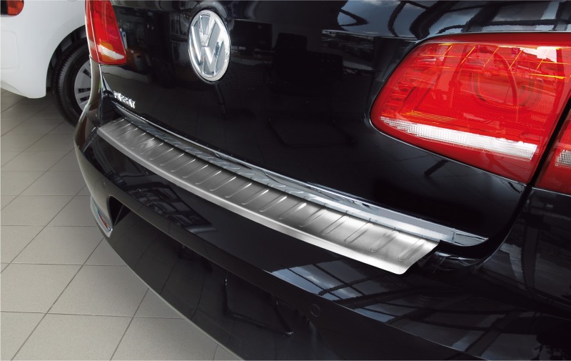 Ladekant alu Passat Limousine B7 2011