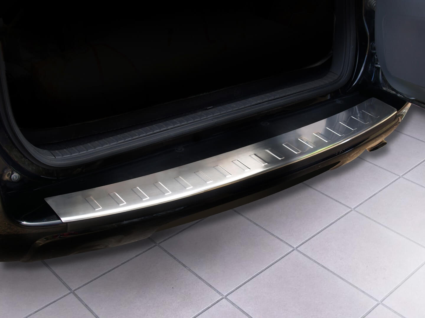 Ladekant alu Toyota RAV IV 11/2005 - 4/2010 , (med