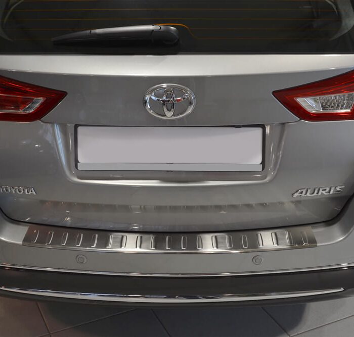 Ladekant alu Toyota Auris Touring Sport 7/2013 - 0